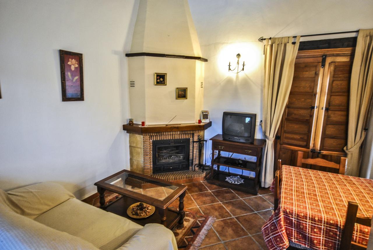 Belvilla By Oyo Cortijo Las Monjas Periana Exterior photo